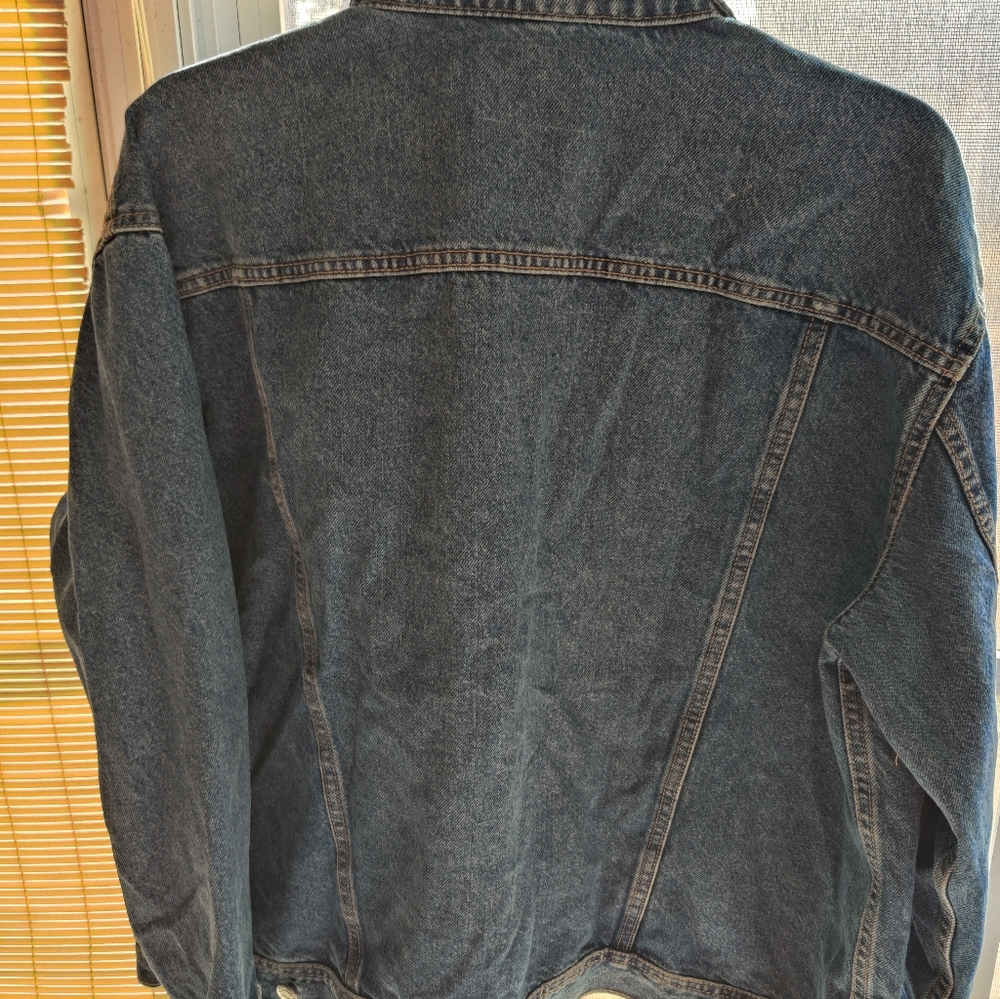 Jean jacket - Picture 2 of 4